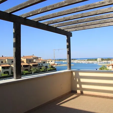 Marinagri Hotel