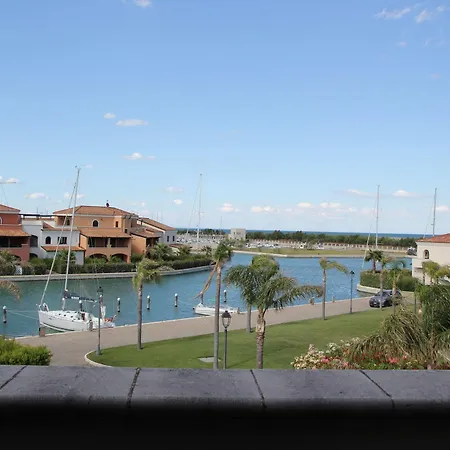 Marinagri Greenblu 5* بوليكورو